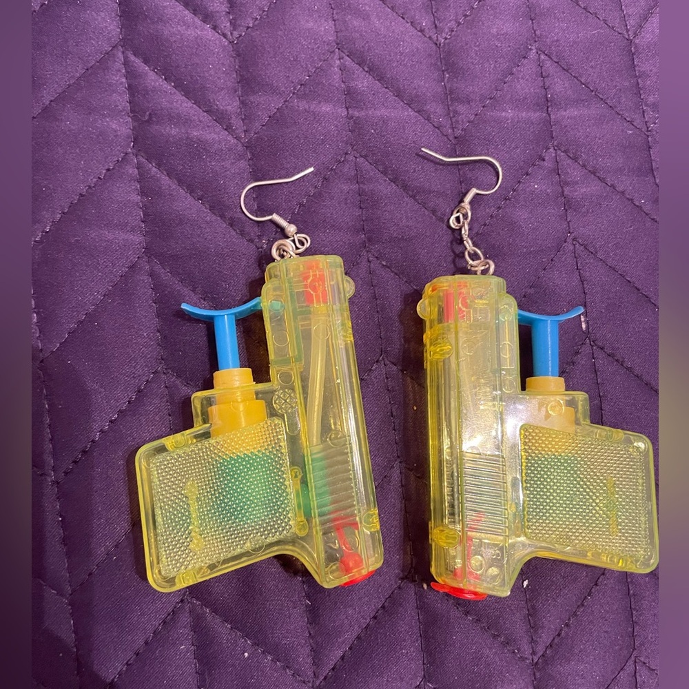 Mini water gun earrings - fully functional as water gun!